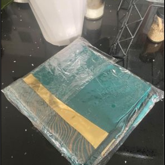 4 pack New Teal and Gold pillow cases - free shipping - Picture 3 of 6